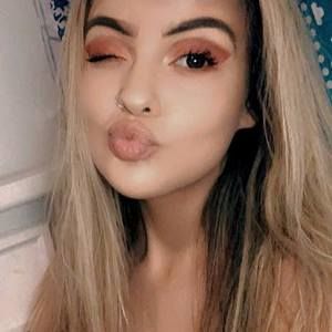 Meet your Posher, Sierra